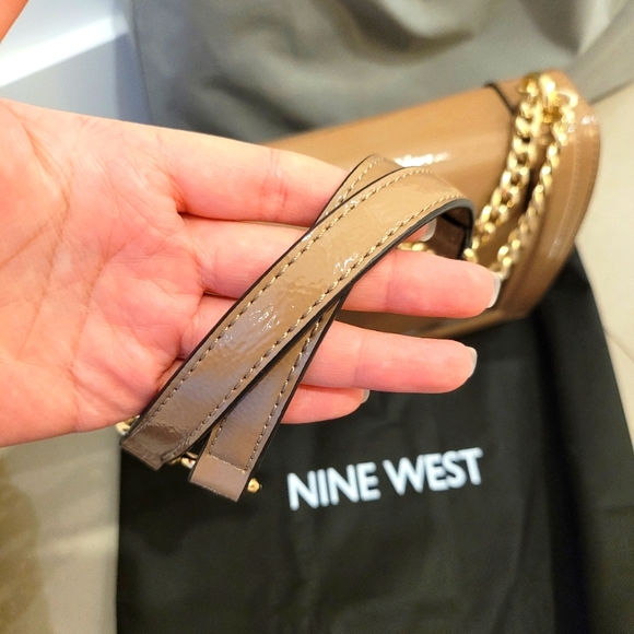 Nine West handbag - Picture 3 of 5